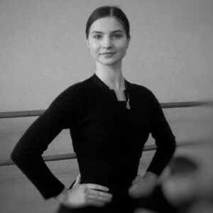 Docent dans Vira geeft tot 1 oktober 2025 de lessen op donderdagmiddag ...